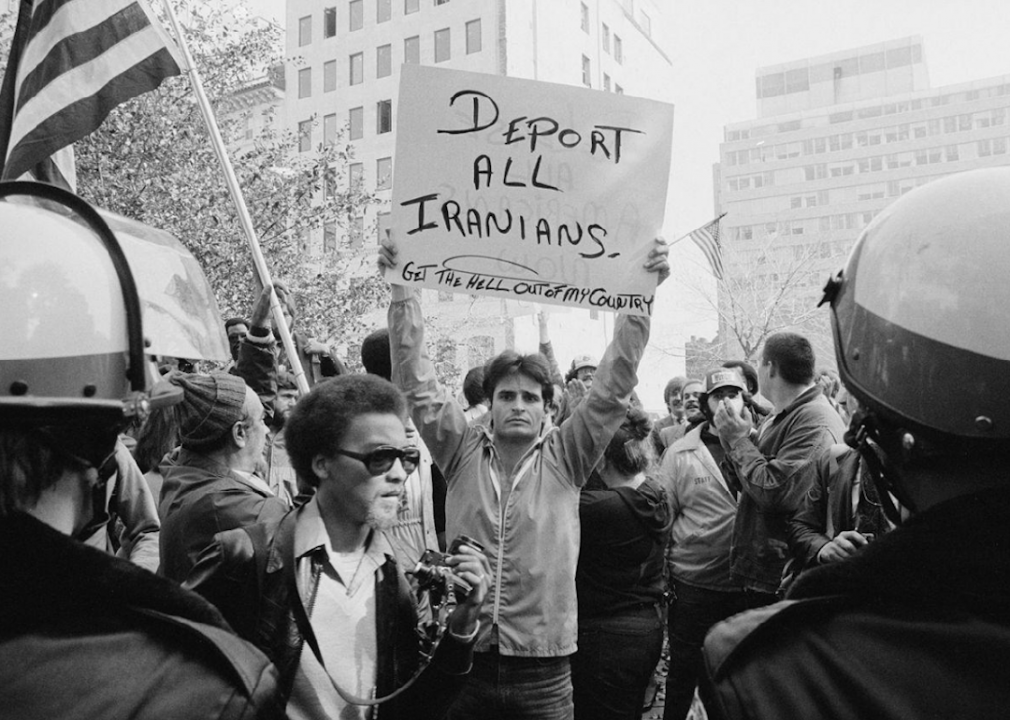 1980: Failed attempt to end hostage crisis